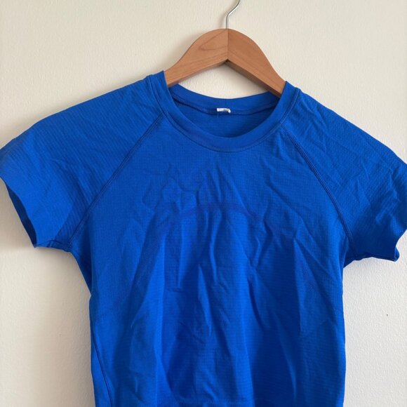 Lululemon Athletic Swiftly Tech Cropped Short Sleeve 2.0 Cerulean Blue Size 4 - Picture 3 of 6